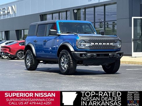Used 2025 Ford Bronco Badlands AWD/4WD image 1