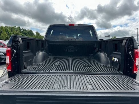 Used 2020 Ford F150 XLT w/ Equipment Group 302A Luxury AWD/4WD image 27