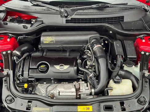 Used 2013 MINI Cooper S w/ Mini Connected Pkg image 14