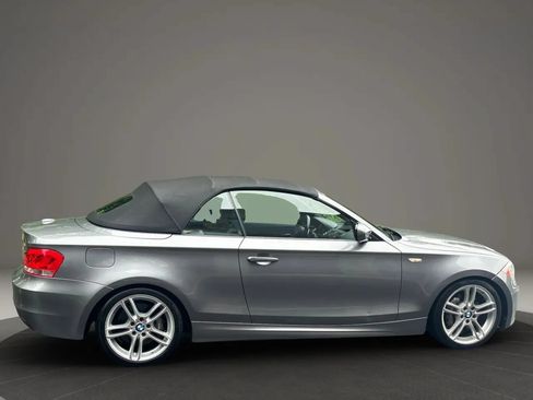 Used 2013 BMW 135i Convertible RWD image 4