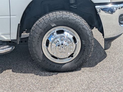 Used 2024 RAM 3500 Big Horn image 11