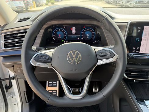 New 2026 Volkswagen Atlas SEL Premium R-Line image 14