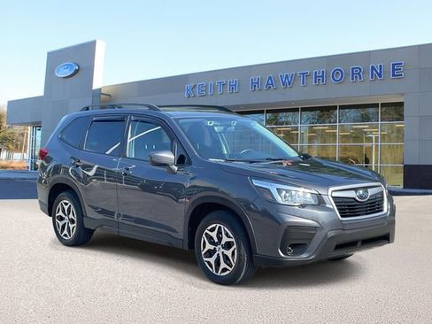 Used 2020 Subaru Forester Premium w/ Popular Package #1 AWD/4WD image 1