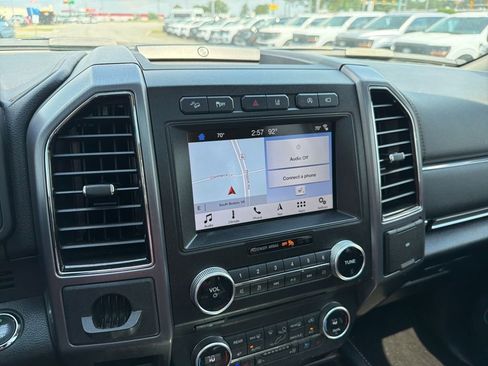 Used 2018 Ford Expedition Platinum AWD/4WD image 12