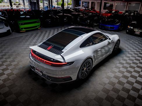 Used 2024 Porsche 911 Carrera S RWD image 58