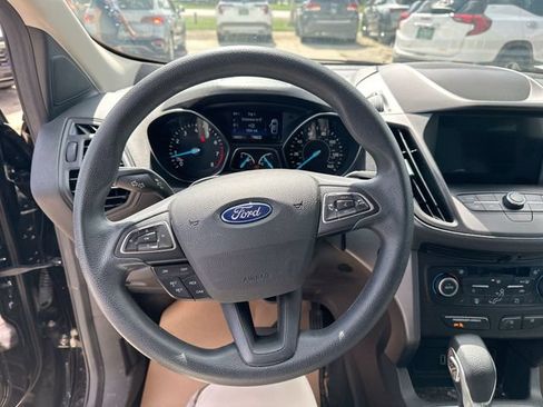 Used 2019 Ford Escape SE FWD image 14