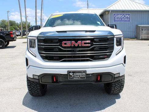 Used 2023 GMC Sierra 1500 AT4 w/ Technology Package AWD/4WD image 2