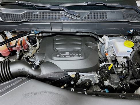 Used 2024 RAM 2500 Big Horn w/ Bed Utility Group image 27