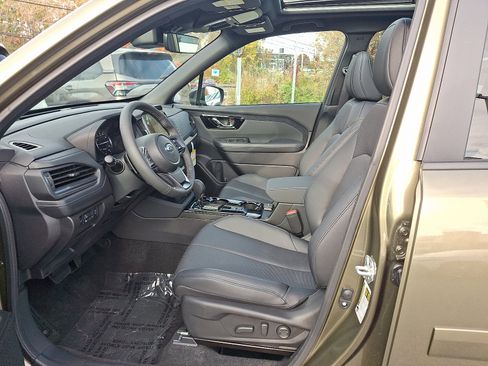 New 2026 Subaru Forester Limited image 9