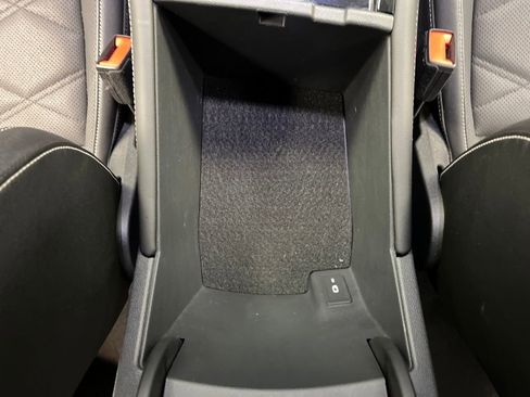 Used 2024 Volkswagen Atlas SE image 44