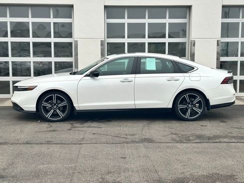 Certified 2024 Honda Accord Sport image 3