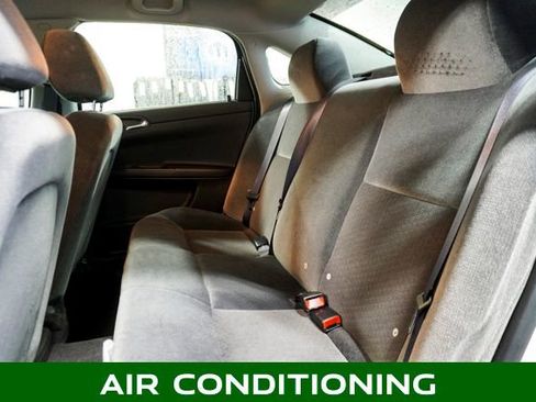 Used 2016 Chevrolet Impala Limited LS image 7