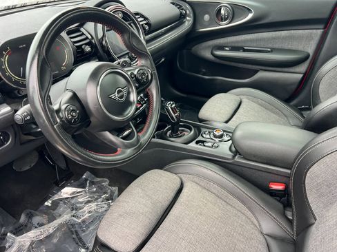 Used 2021 MINI Cooper Clubman S image 11