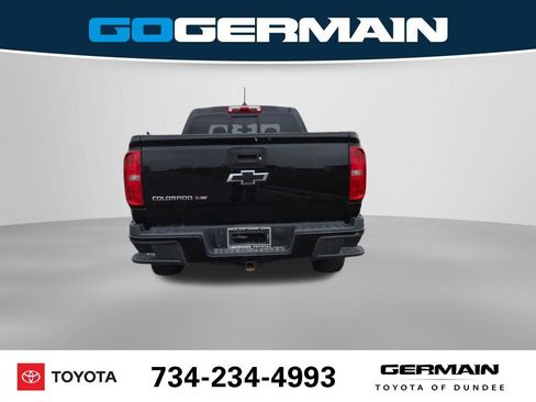 Used 2017 Chevrolet Colorado Z71 w/ Z71 Midnight Edition AWD/4WD image 10