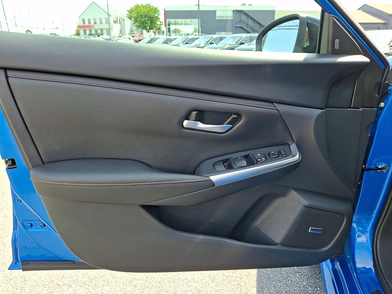 Certified 2024 Nissan Sentra SR w/ SR Premium Package FWD image 14