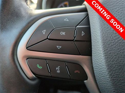 Used 2020 Jeep Grand Cherokee Limited w/ Premium Lighting Group image 25