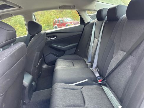 Certified 2023 Honda Accord EX image 32