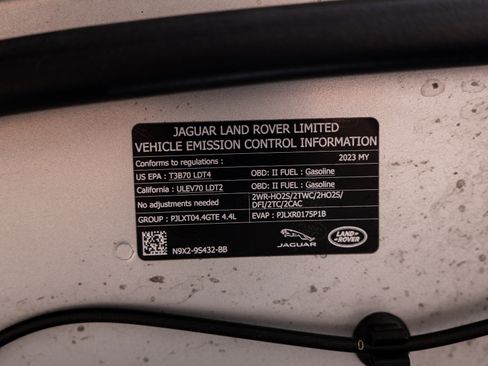 Used 2023 Land Rover Range Rover SE AWD/4WD image 30