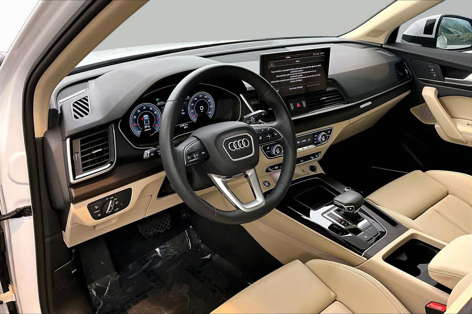 Used 2024 Audi Q5 2.0T Premium Plus AWD/4WD image 17
