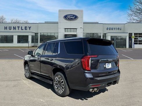 Used 2023 GMC Yukon Denali Ultimate AWD/4WD image 5
