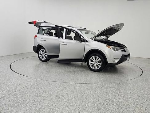 Used 2013 Toyota RAV4 Limited AWD/4WD image 10