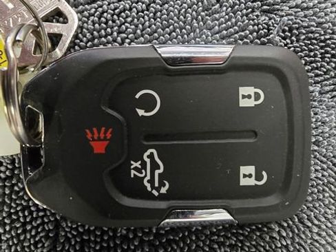 Used 2021 GMC Sierra 1500 AT4 image 38