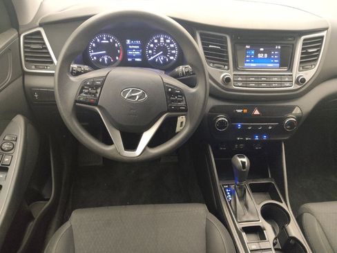 Used 2017 Hyundai Tucson SE w/ SE Popular Package 02 FWD image 22