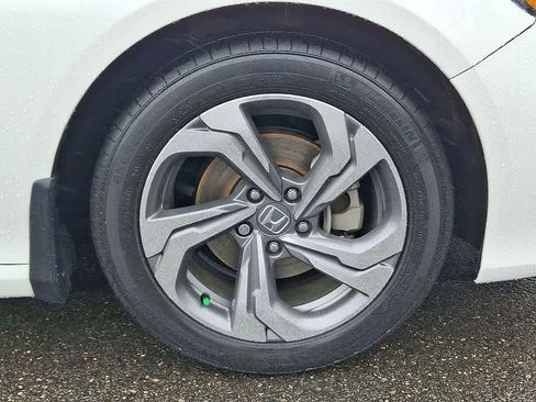 Certified 2020 Honda Accord EX image 26