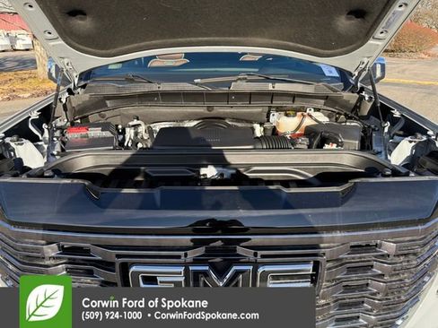 Used 2025 GMC Sierra 1500 Denali Ultimate image 40