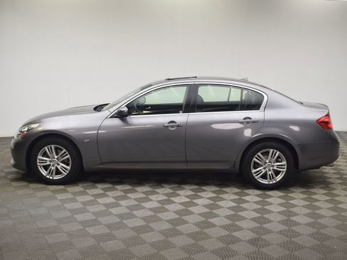 Used 2015 INFINITI Q40 AWD w/ Navigation Package image 11