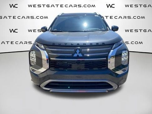 New 2026 Mitsubishi Outlander SEL FWD image 2