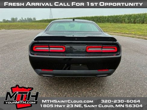 Used 2021 Dodge Challenger GT AWD/4WD image 7