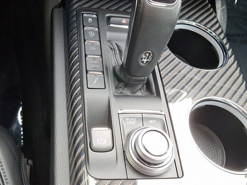 Used 2021 Maserati Ghibli Trofeo image 27