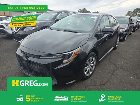 Used 2020 Toyota Corolla LE image 1