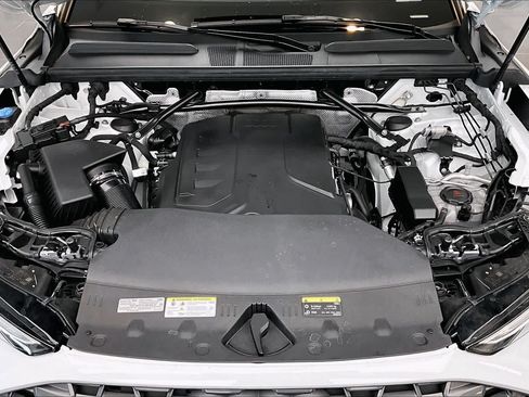 Certified 2025 Audi Q5 Premium Plus w/ Premium Plus AWD/4WD image 30