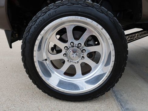 Used 2017 Ford F250 King Ranch w/ FX4 Off-Road Package image 30