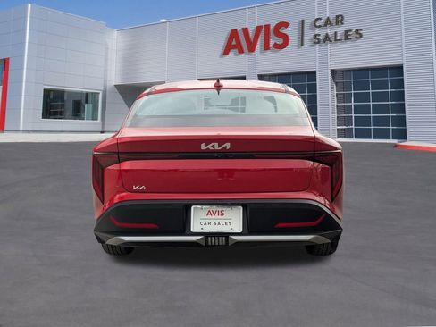 Used 2025 Kia K4 LXS image 5
