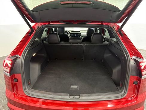 Used 2023 Volkswagen Atlas Cross Sport SE w/ Panoramic Sunroof Package FWD image 19
