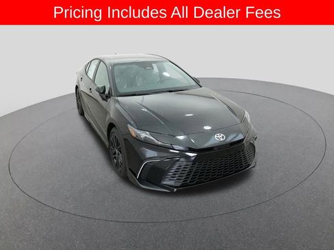 New 2026 Toyota Camry SE FWD image 14