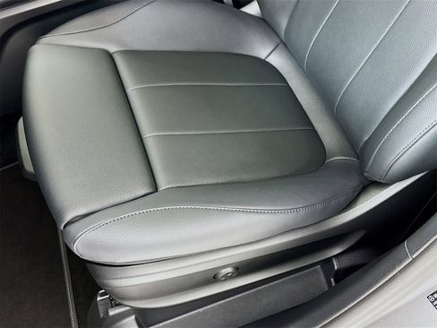 New 2026 Mercedes-Benz GLA 250 GLA 250 image 19