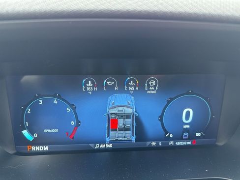 Used 2024 Ford F150 XLT image 15