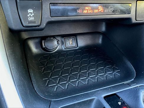 Used 2023 Toyota RAV4 LE image 30