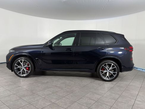New 2026 BMW X5 xDrive40i w/ M Sport Package AWD/4WD image 2