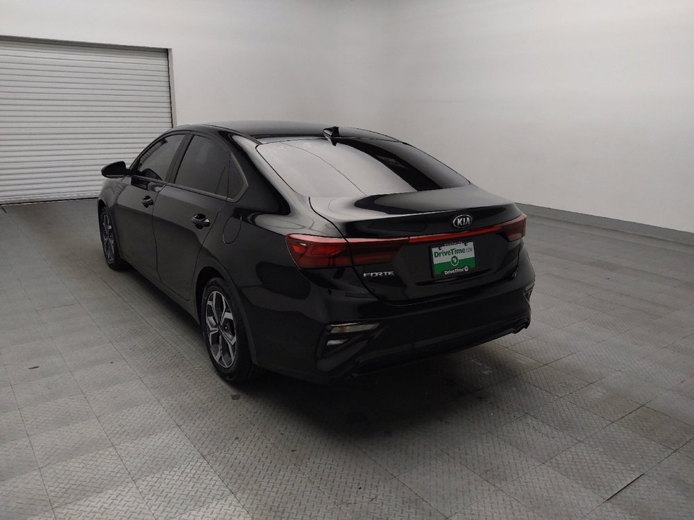Used 2020 Kia Forte LXS FWD image 5