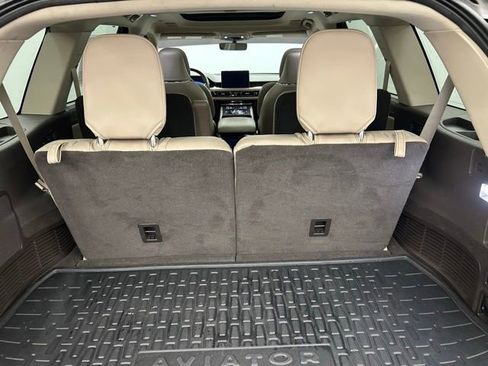 Used 2020 Lincoln Aviator Reserve w/ Equipment Group 202A image 25