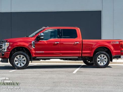 Used 2020 Ford F250 Platinum w/ FX4 Off-Road Package image 4