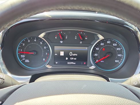 Used 2023 Chevrolet Traverse RS w/ LPO, Floor Liner Package FWD image 23