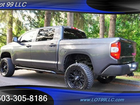 Used 2014 Toyota Tundra SR5 w/ TRD Off Road Package AWD/4WD image 11