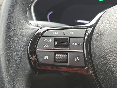 Used 2024 Honda Civic EX-L image 16