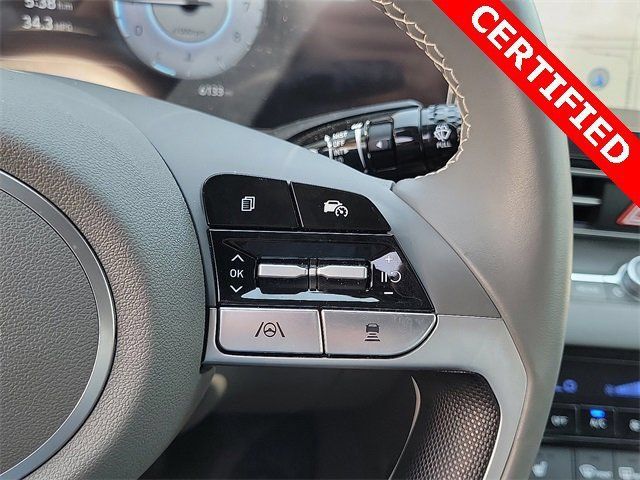 Used 2024 Hyundai Elantra SEL w/ Convenience Package FWD image 5